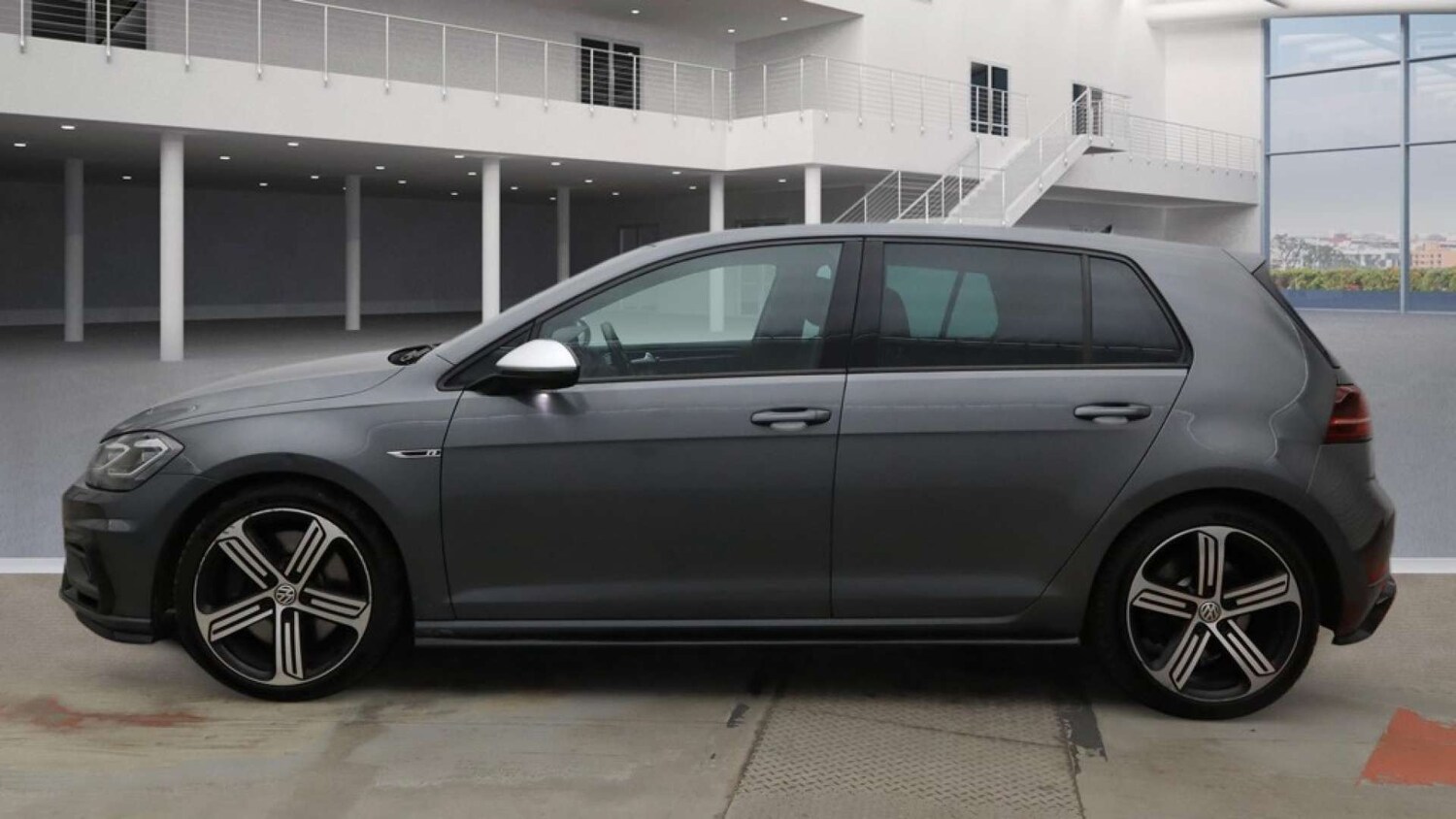 Used Volkswagen Golf 2019 for sale - 77841731: Photo 7
