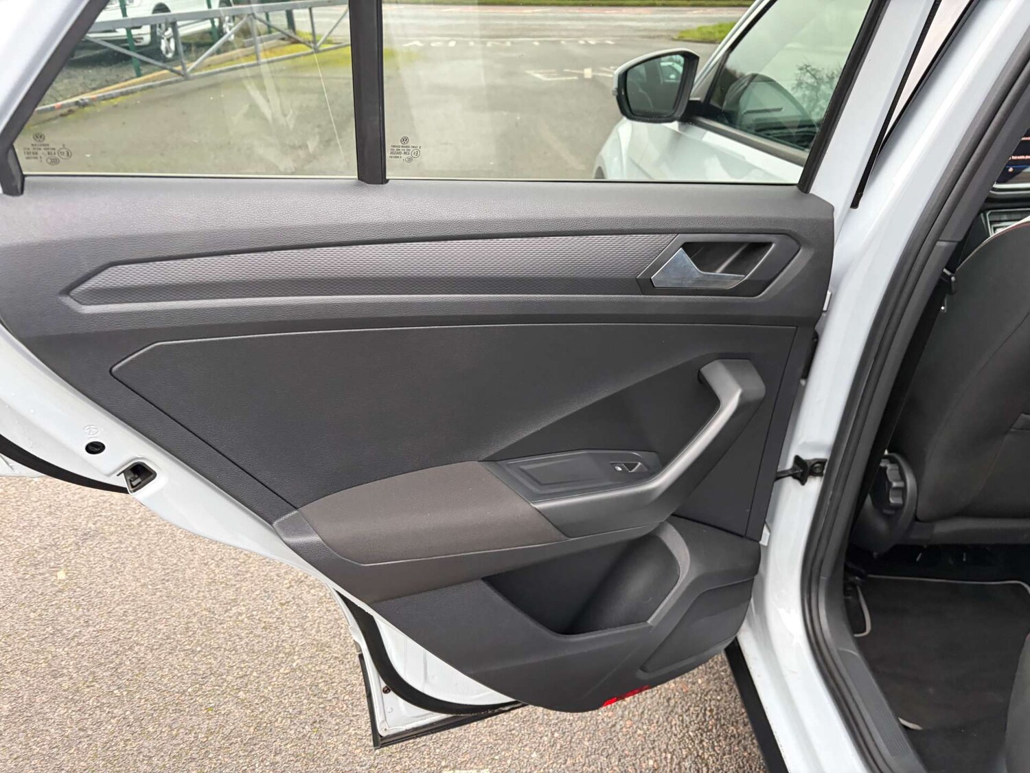 Used Volkswagen T-Roc 2018 for sale - 77483355: Photo 19