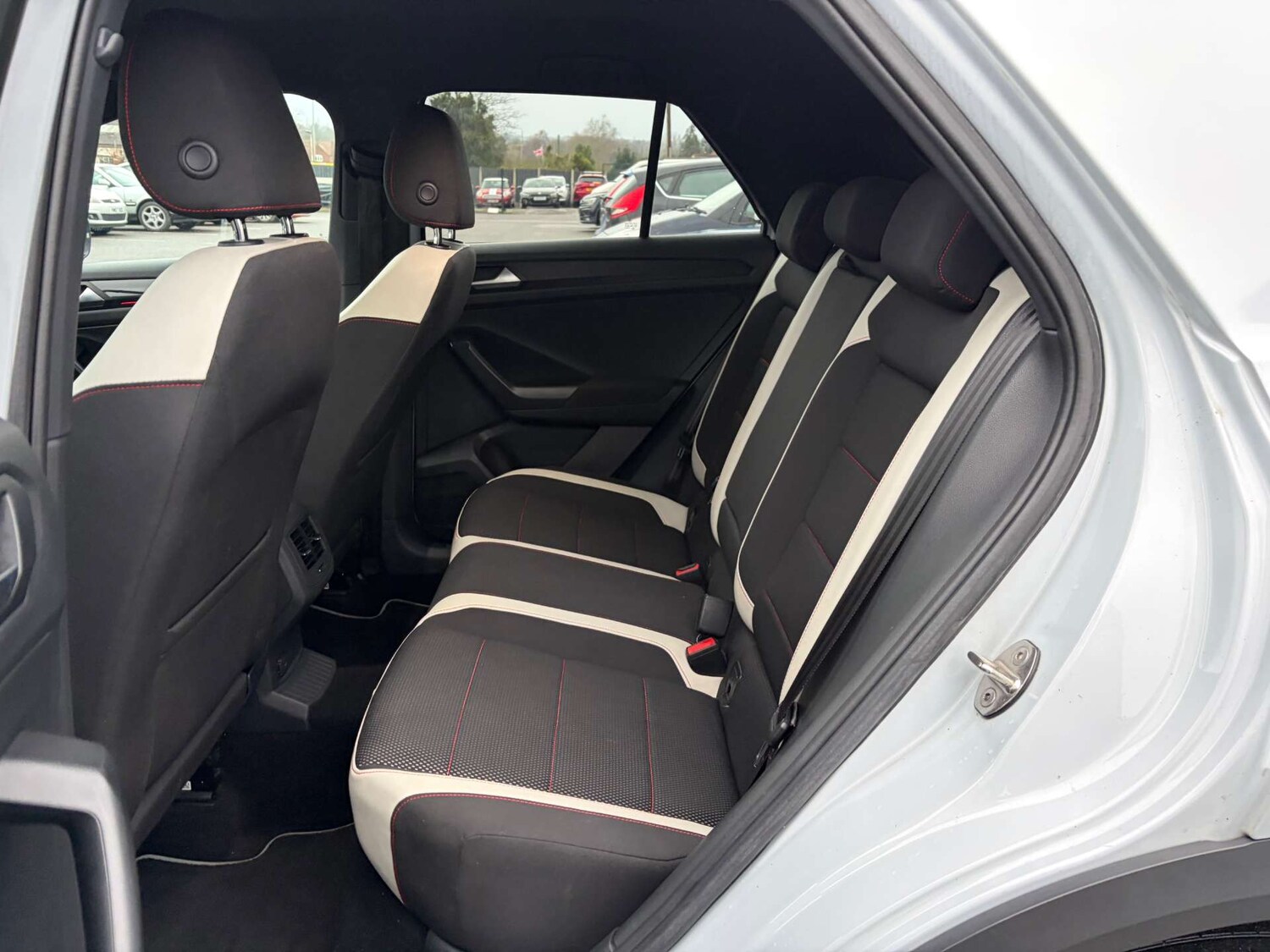 Used Volkswagen T-Roc 2018 for sale - 77483355: Photo 20