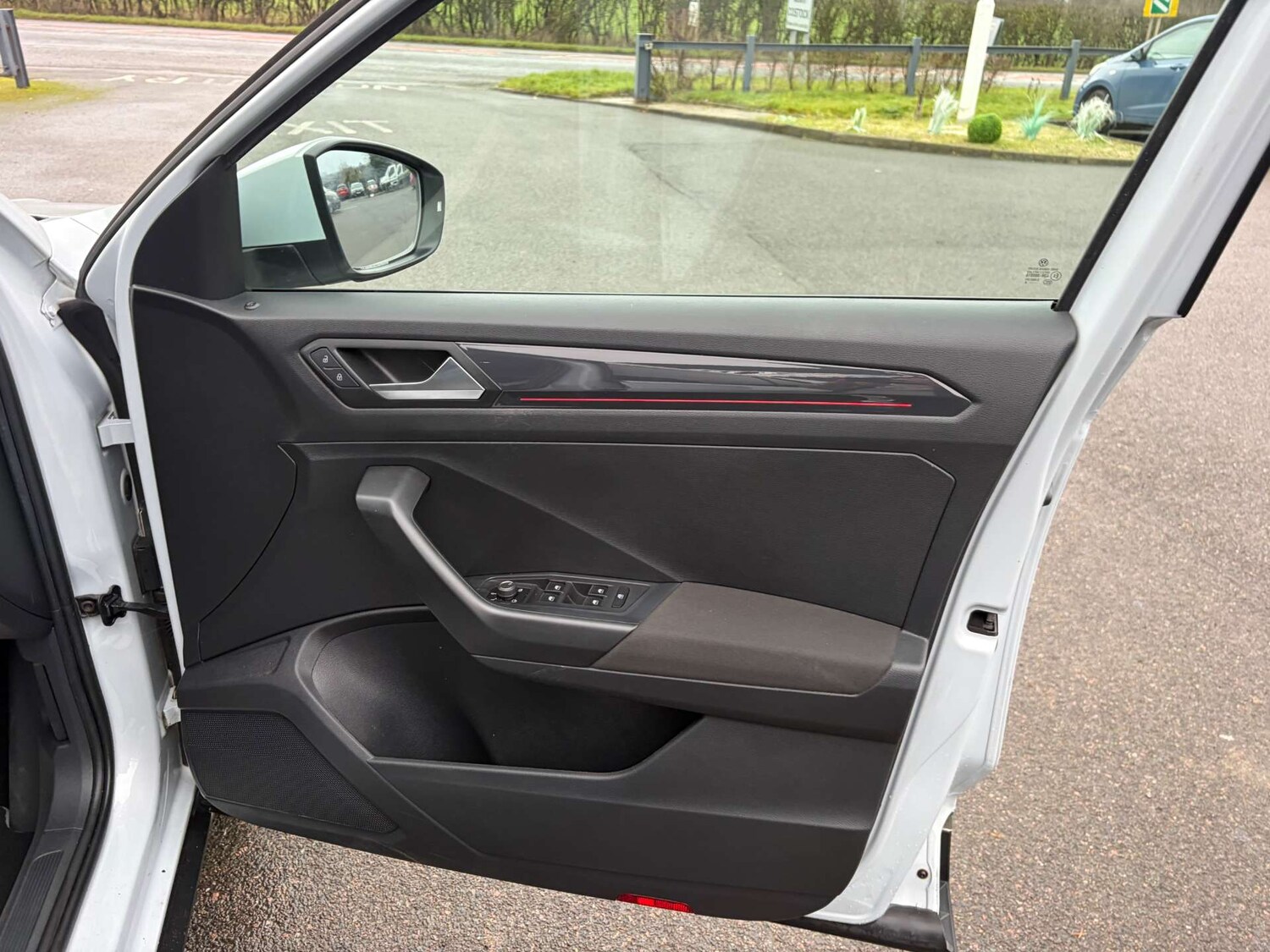 Used Volkswagen T-Roc 2018 for sale - 77483355: Photo 36