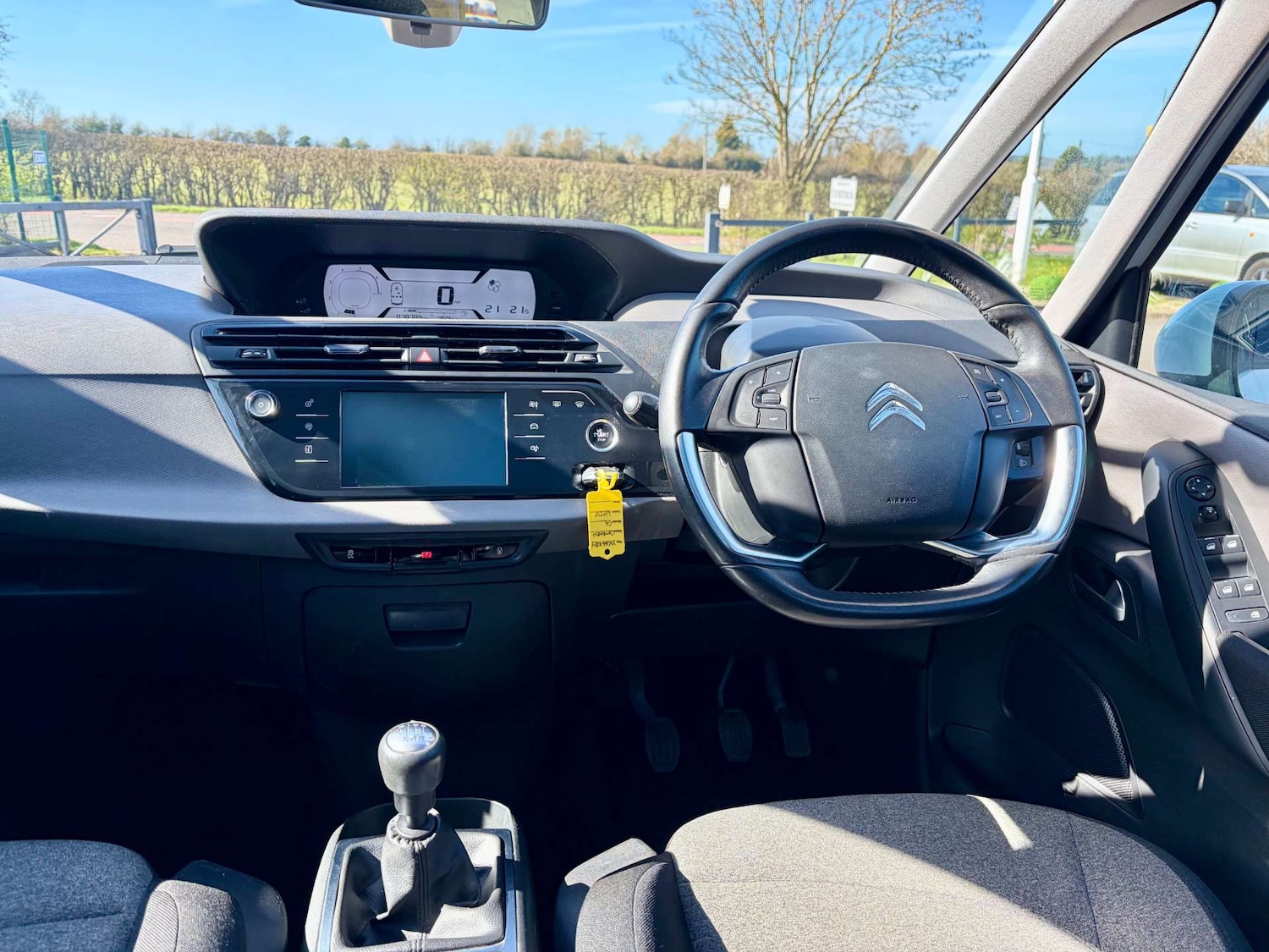 Used Citroen C4 Picasso 2016 for sale - 77953358: Photo 2