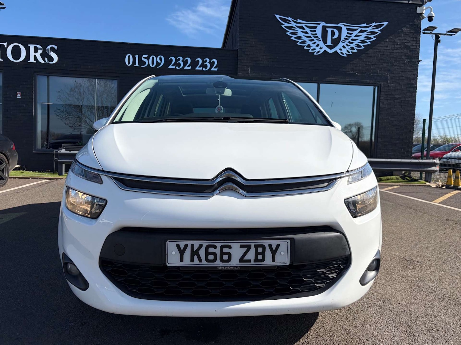 Used Citroen C4 Picasso 2016 for sale - 77953358: Photo 3