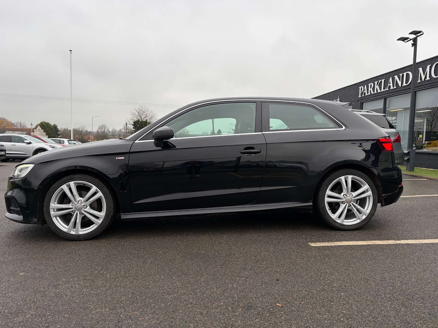 Used Audi A3 2016 for sale - 77682108: Photo 5
