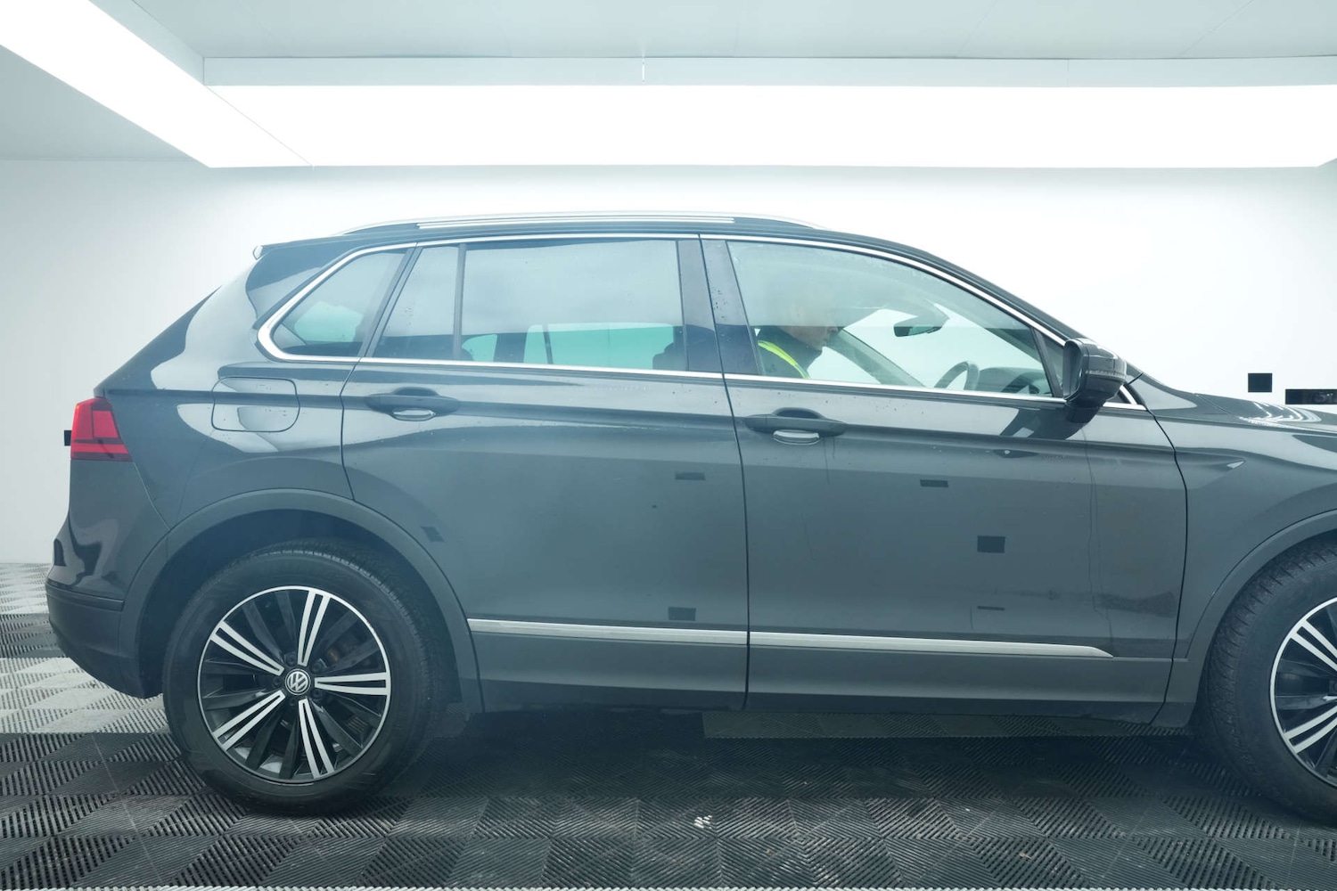 Used Volkswagen Tiguan 2019 for sale - 77163698: Photo 7