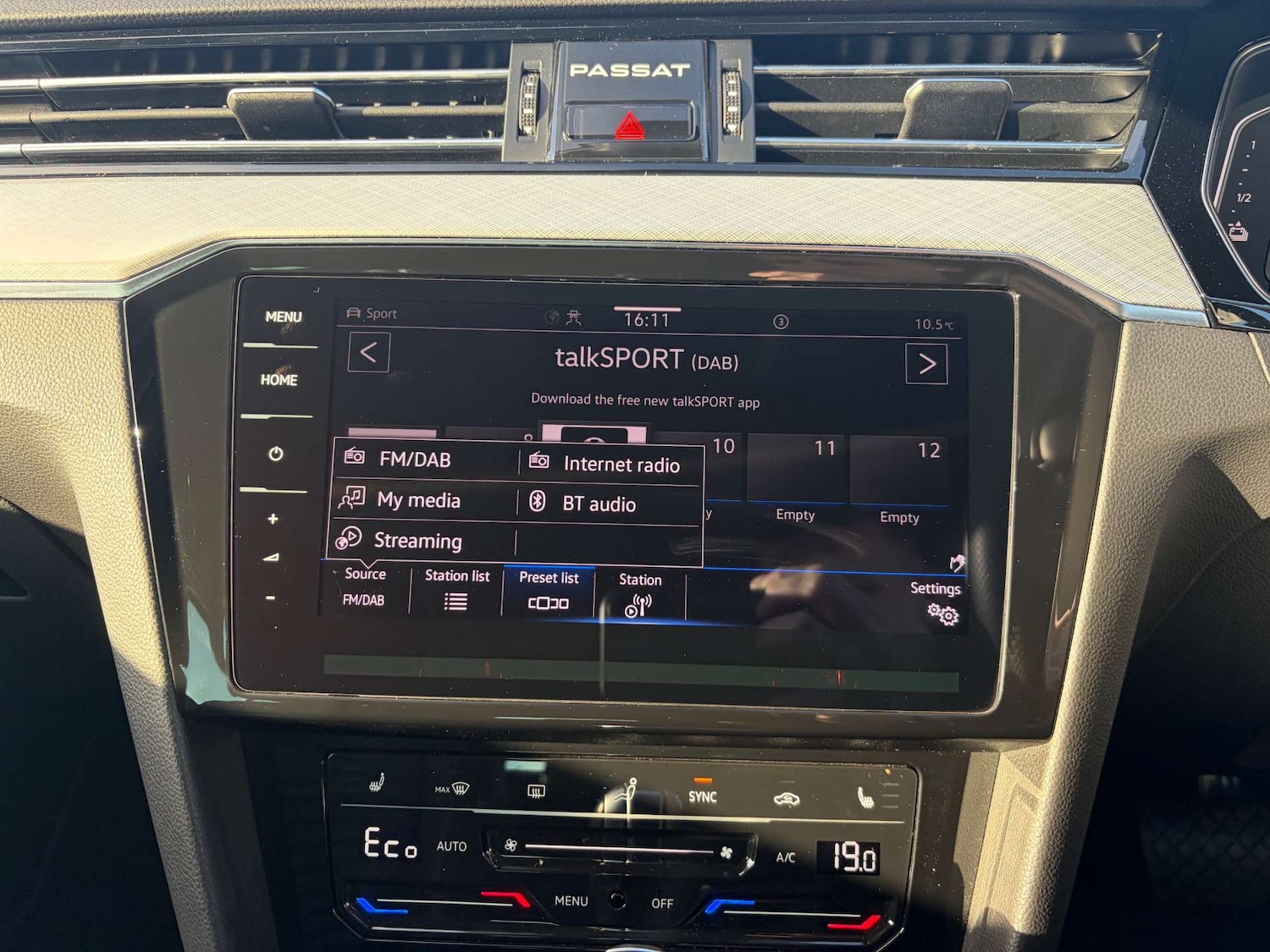 Used Volkswagen Passat 2023 for sale - 75725929: Photo 54