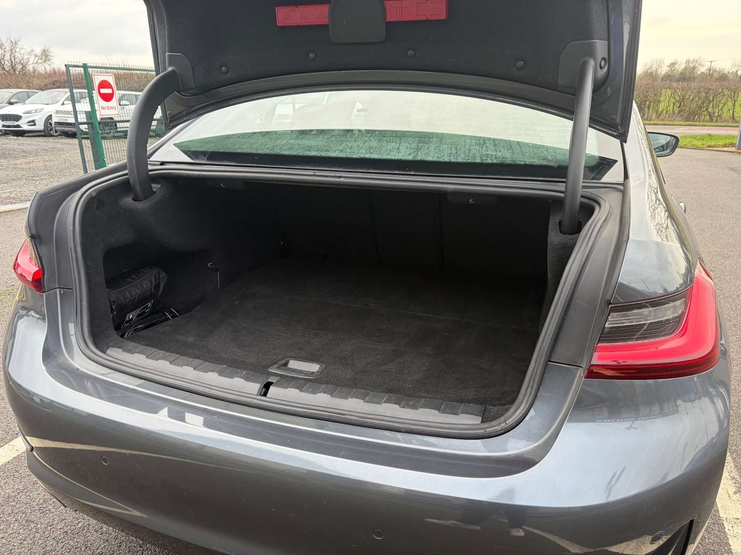 Used BMW 3 Series 2021 for sale - 77313724: Photo 26