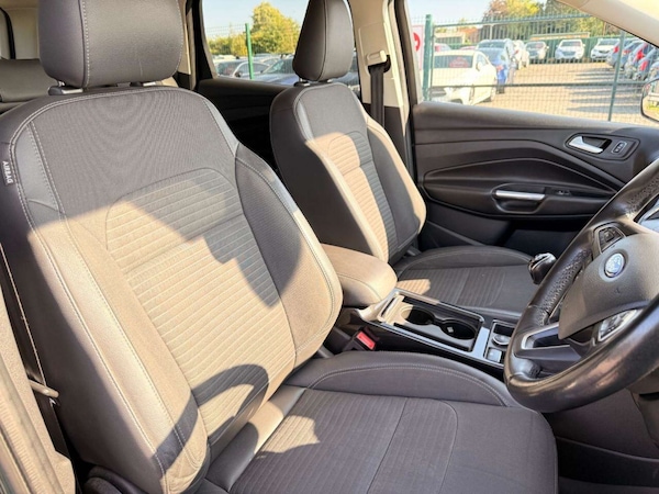 Used Ford Kuga 2017 for sale - 75725930: Photo 27
