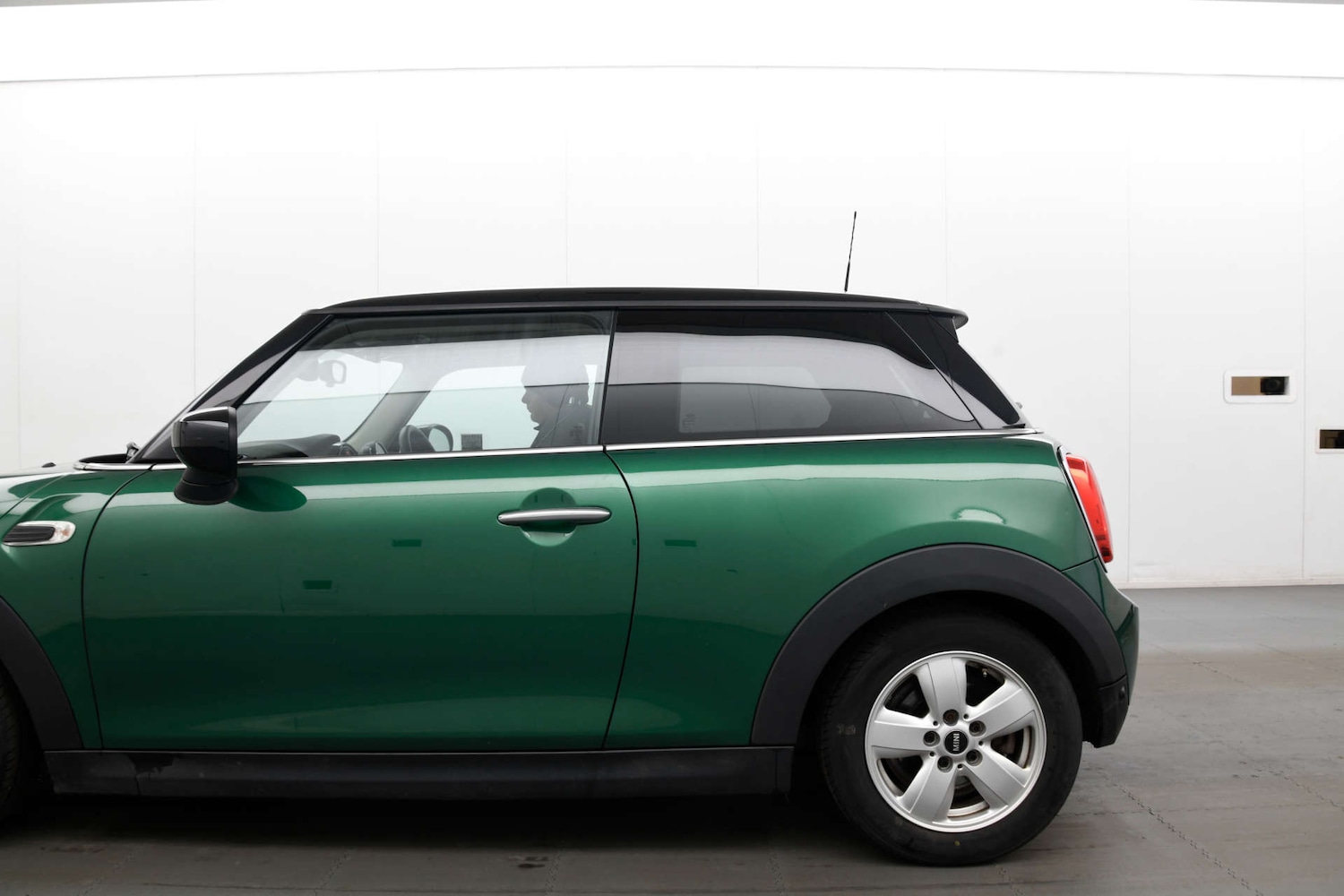 Used MINI Hatch 2019 for sale - 77564045: Photo 12