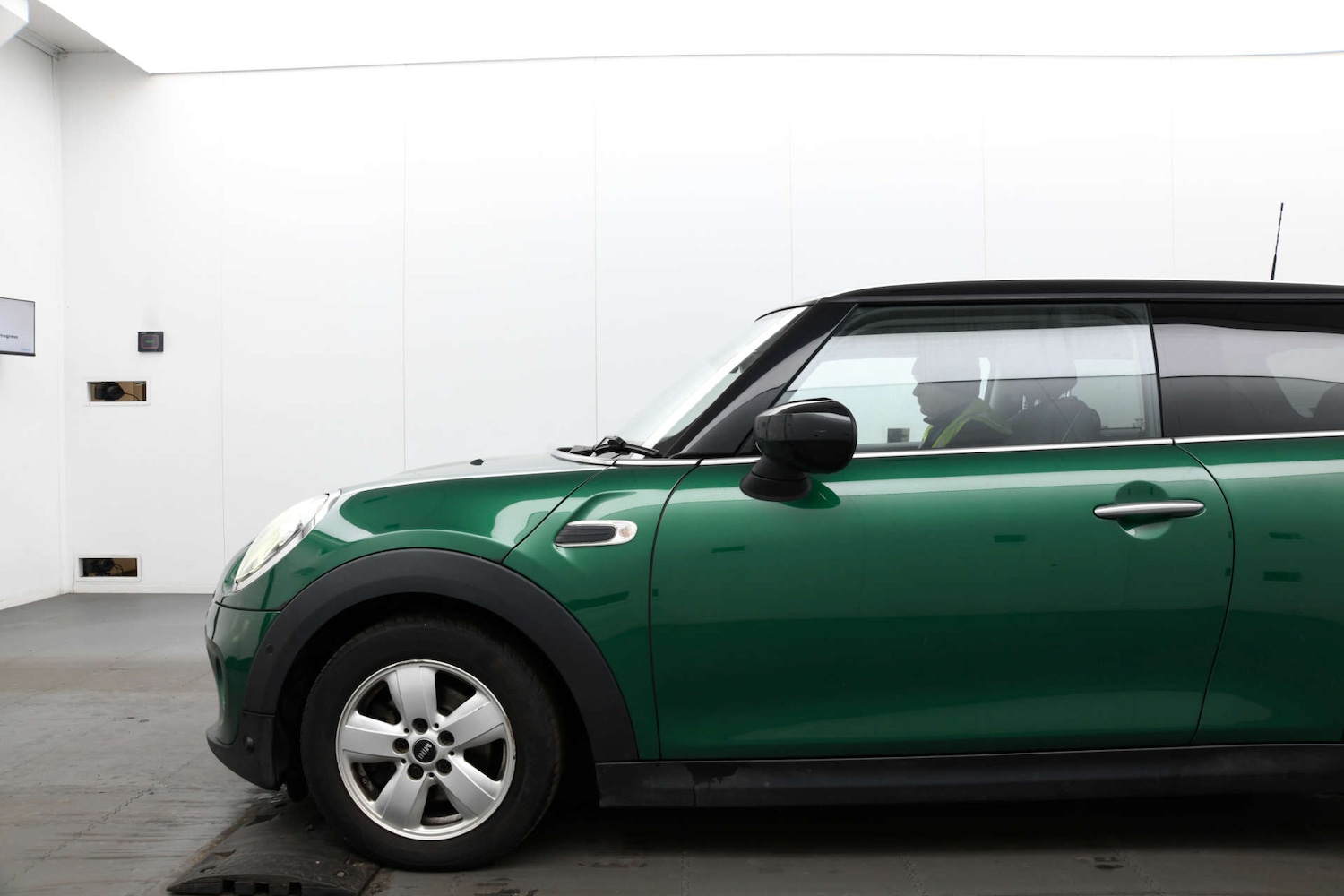 Used MINI Hatch 2019 for sale - 77564045: Photo 16