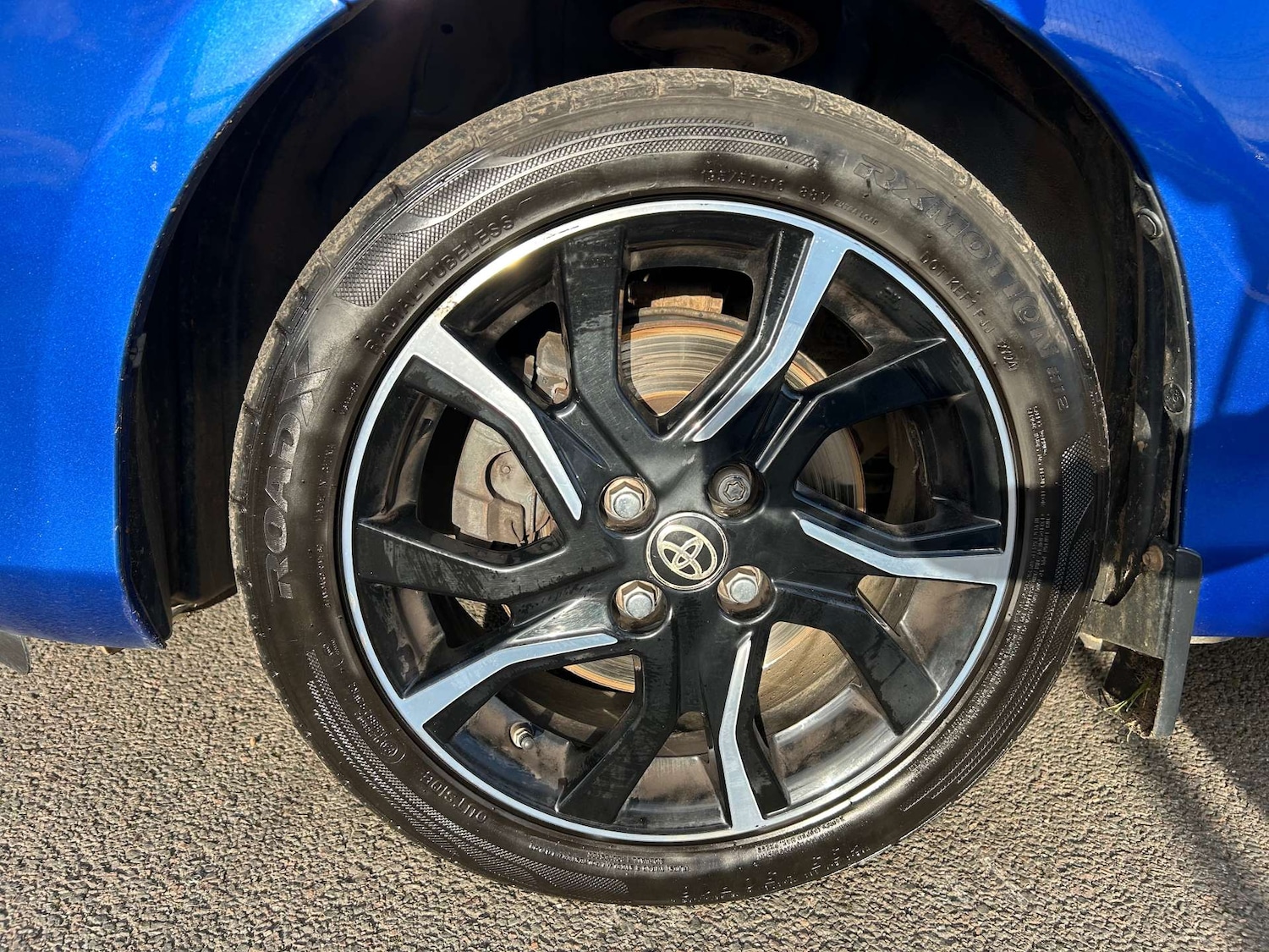 Used Toyota Yaris 2018 for sale - 76739842: Photo 12