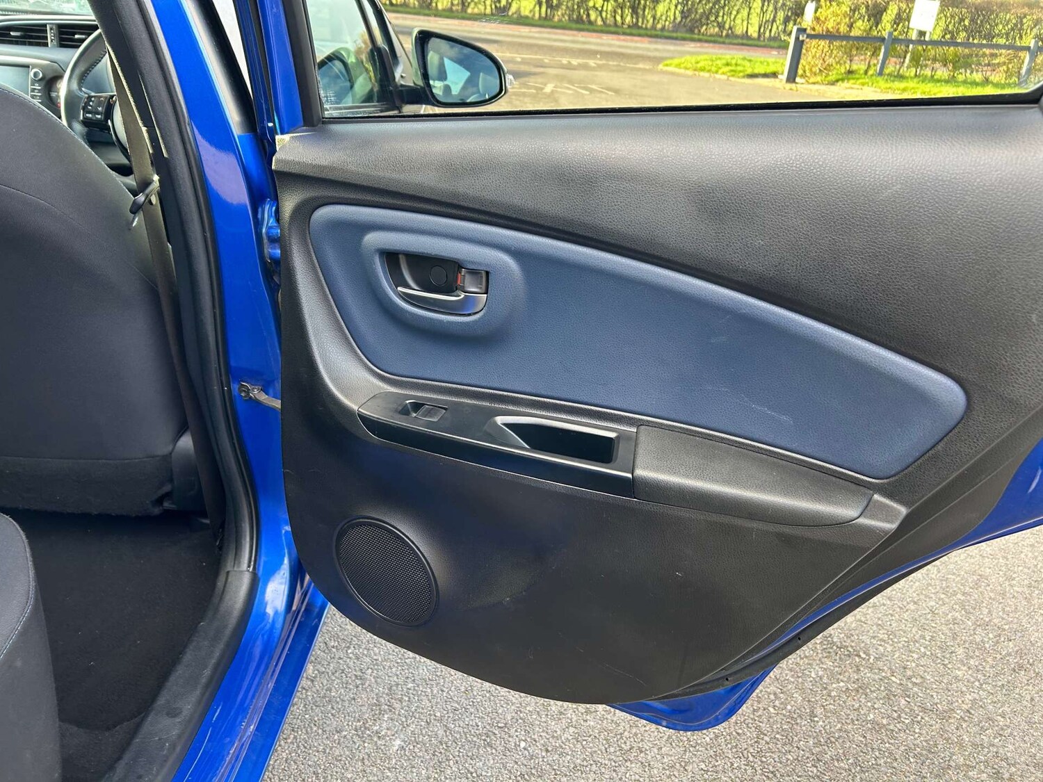 Used Toyota Yaris 2018 for sale - 76739842: Photo 27