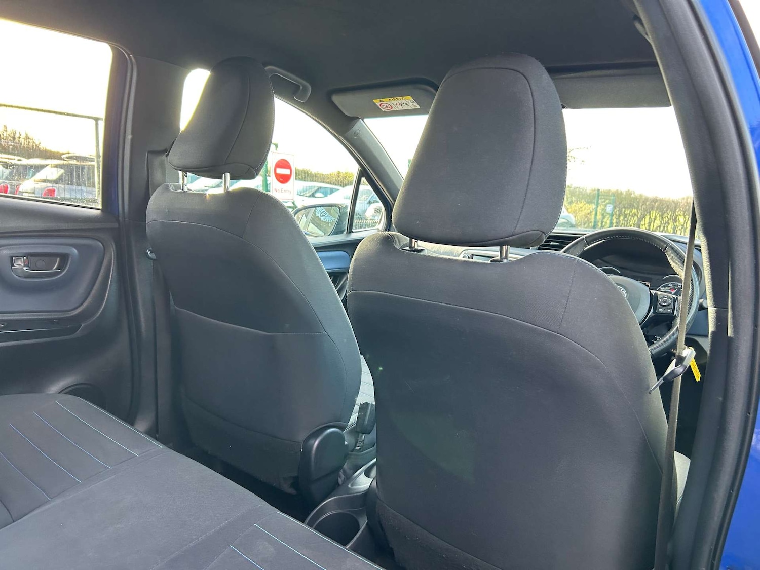 Used Toyota Yaris 2018 for sale - 76739842: Photo 29