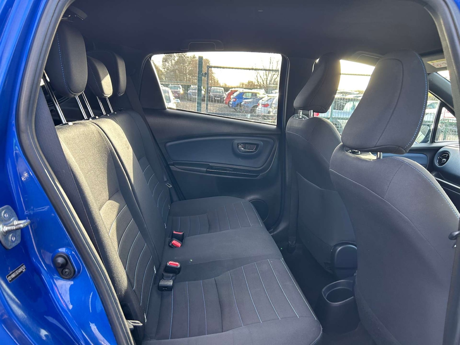 Used Toyota Yaris 2018 for sale - 76739842: Photo 30