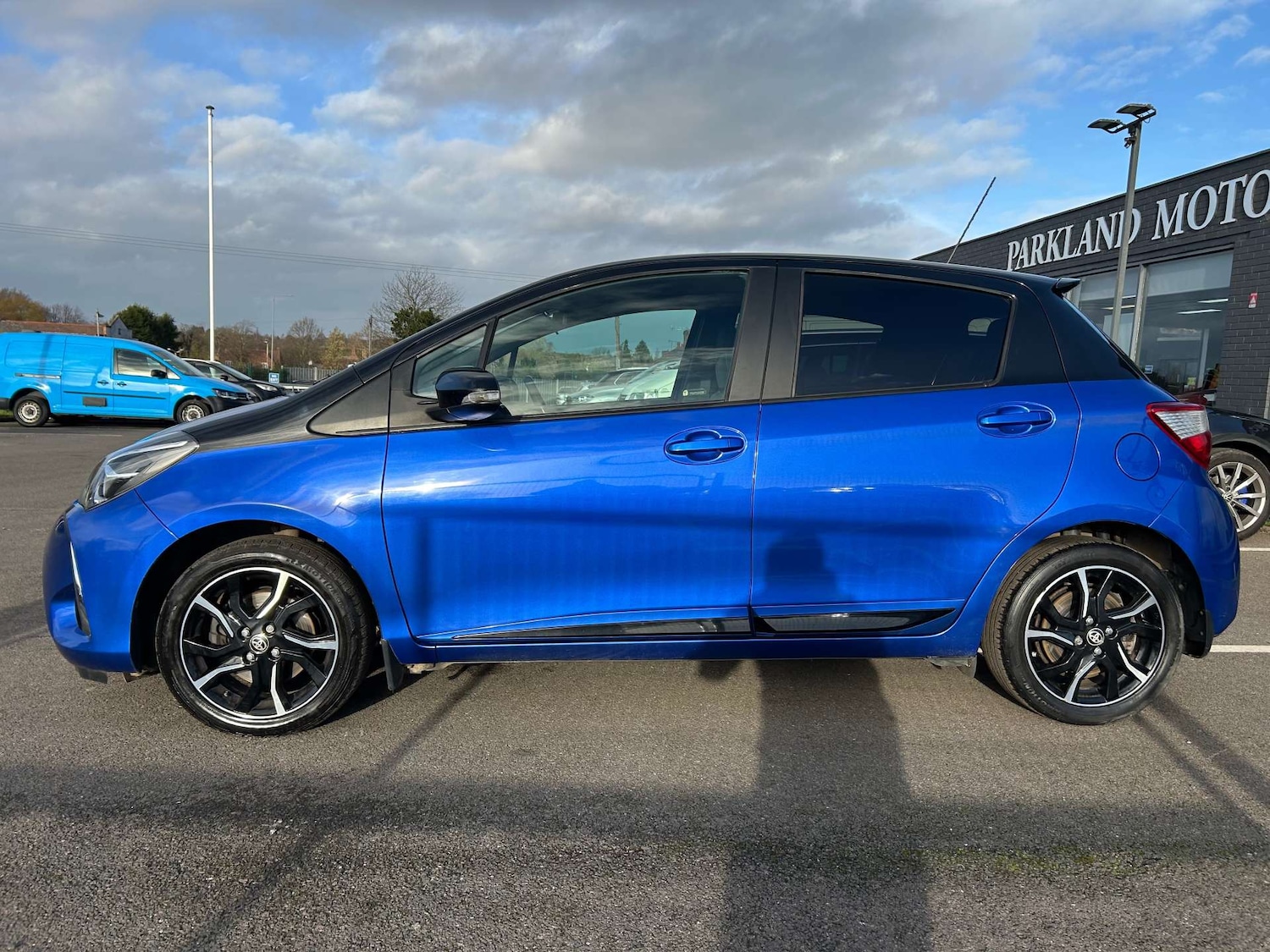 Used Toyota Yaris 2018 for sale - 76739842: Photo 5