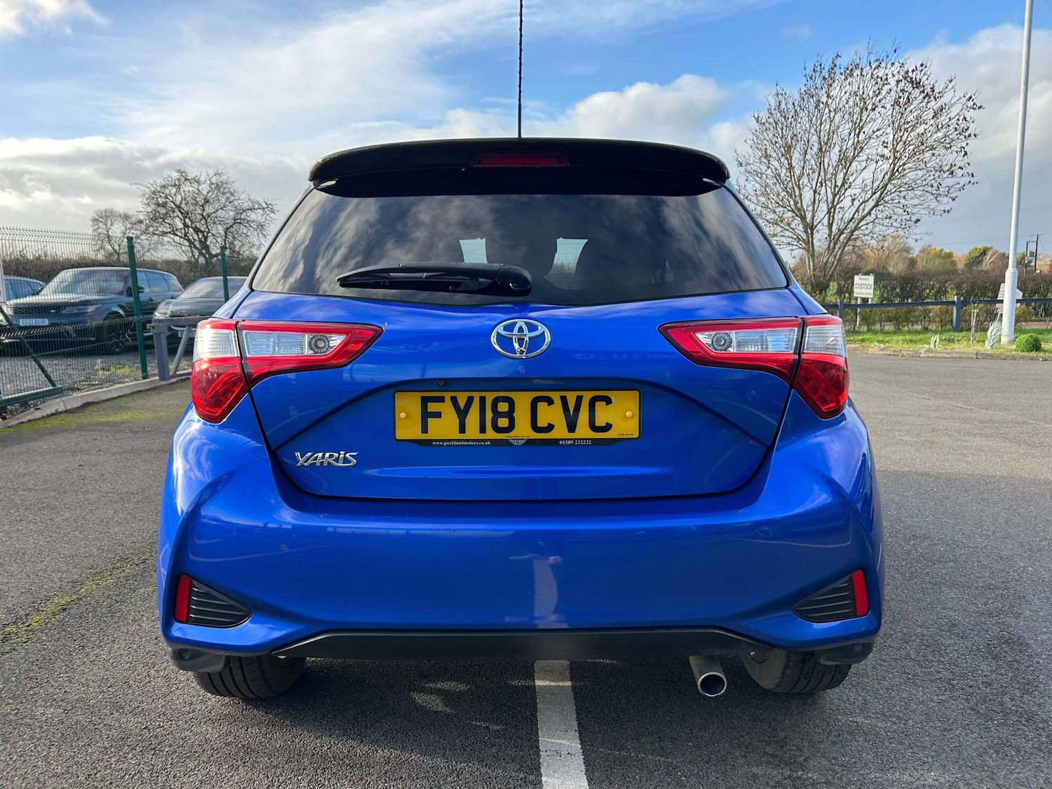 Used Toyota Yaris 2018 for sale - 76739842: Photo 7