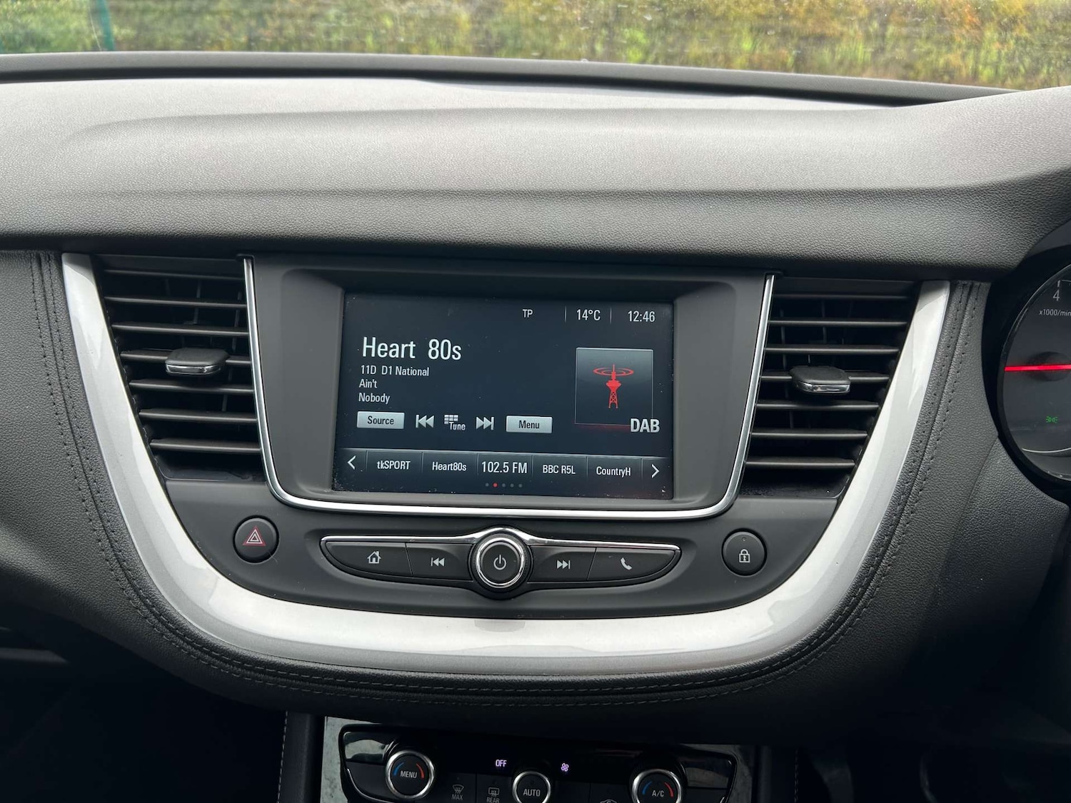 Used Vauxhall Grandland X 2019 for sale - 76020188: Photo 14