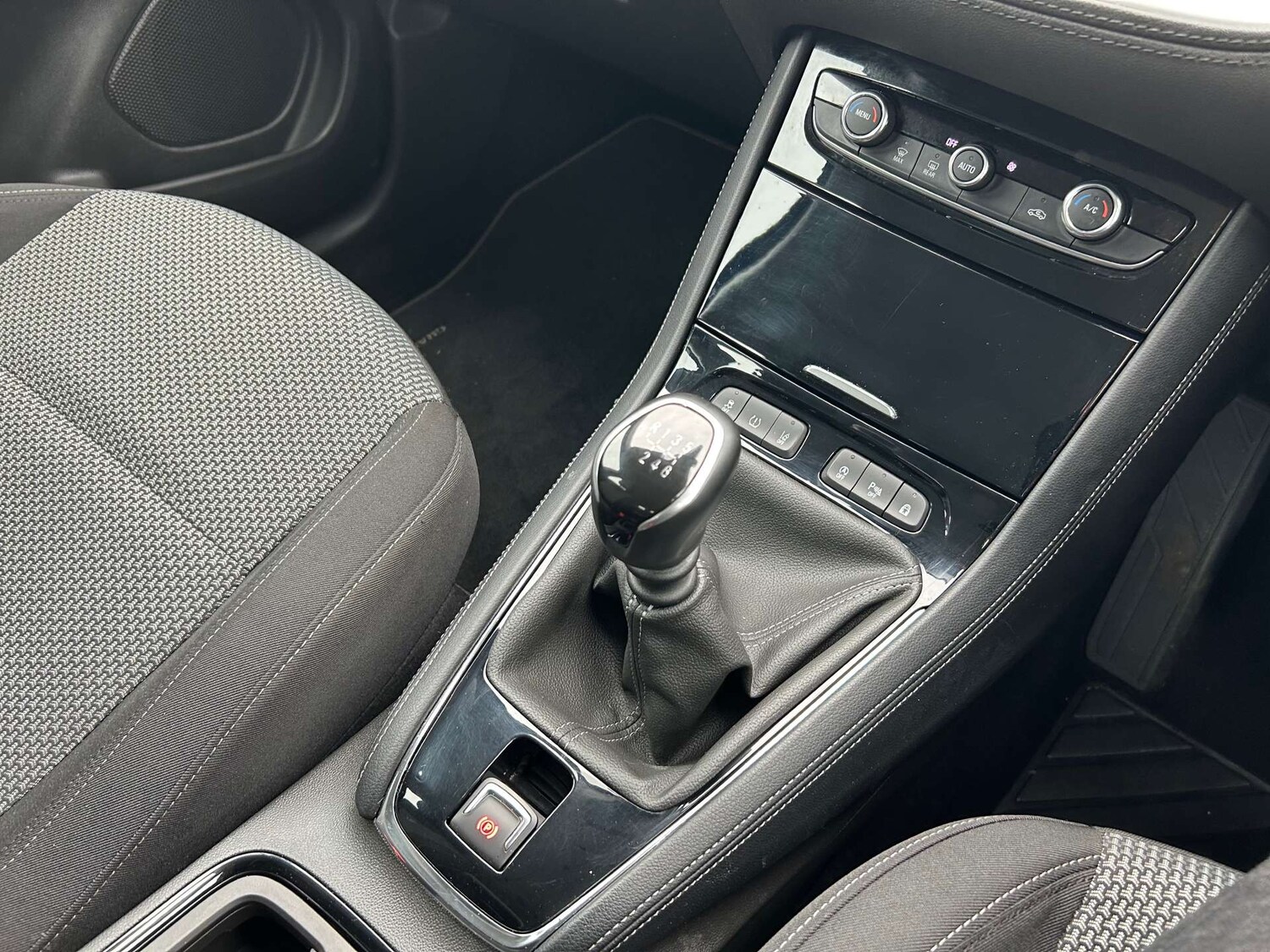 Used Vauxhall Grandland X 2019 for sale - 76020188: Photo 32