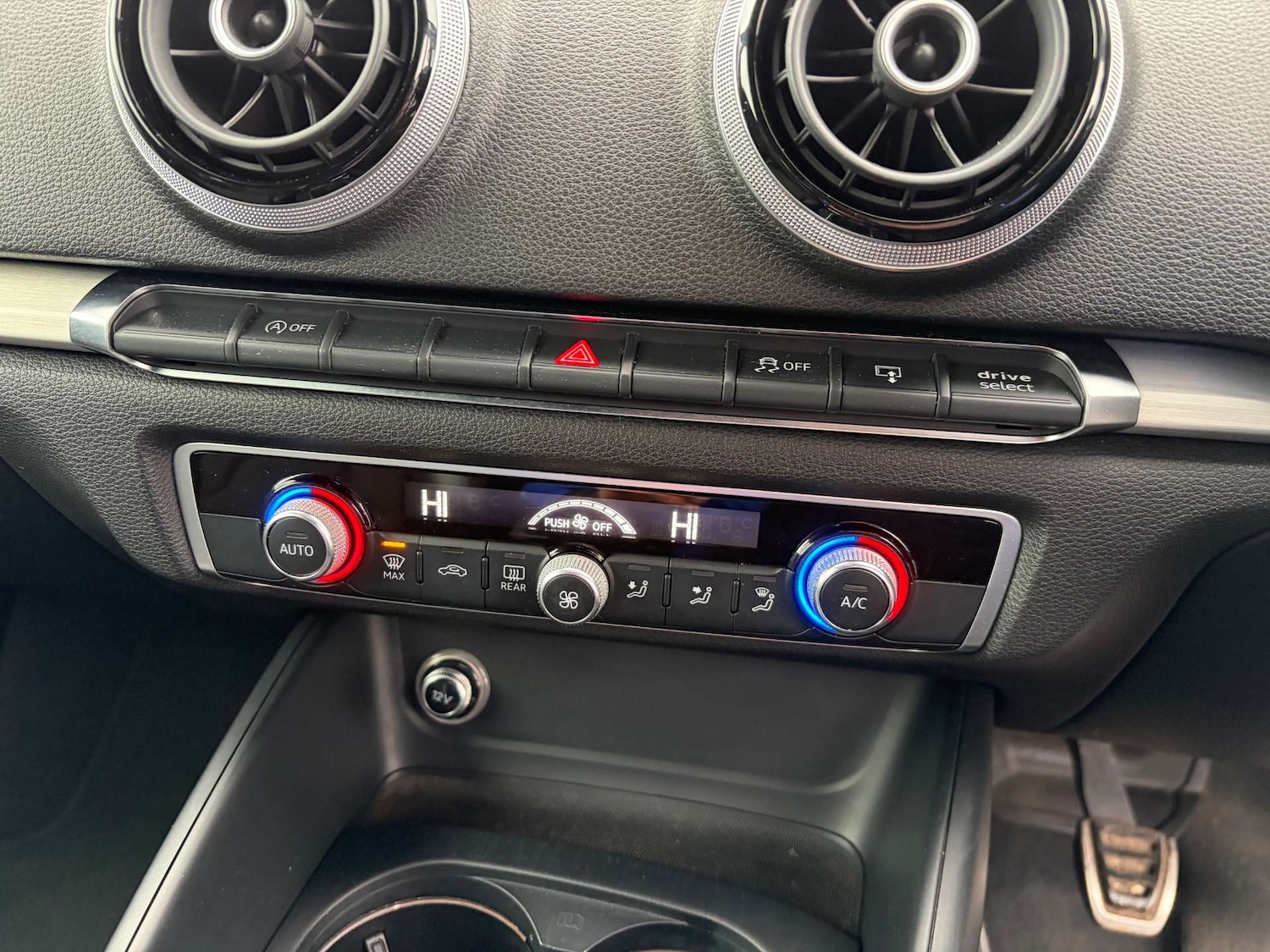 Used Audi A3 2016 for sale - 77070830: Photo 42