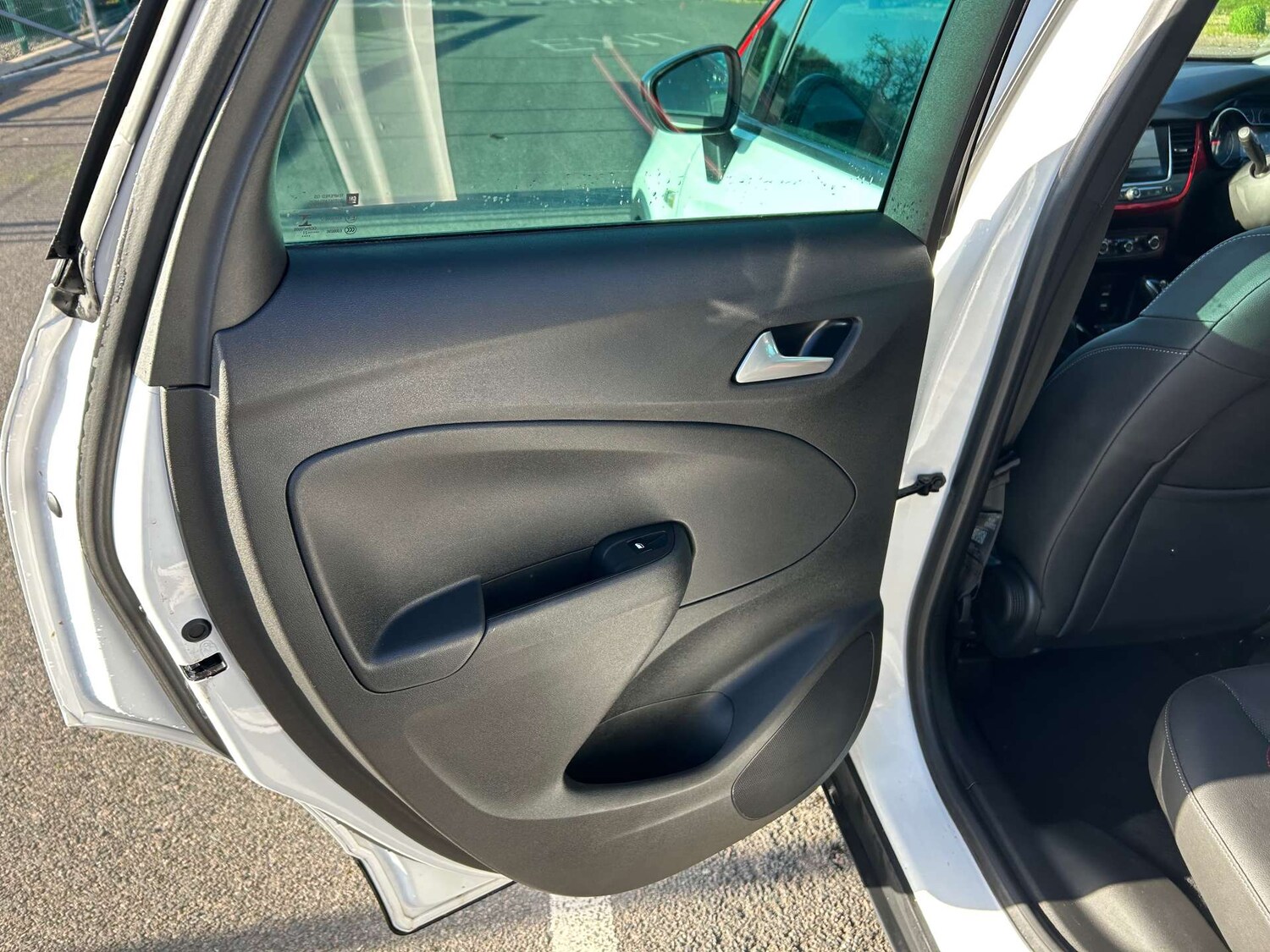 Used Vauxhall Crossland 2021 for sale - 76416829: Photo 27