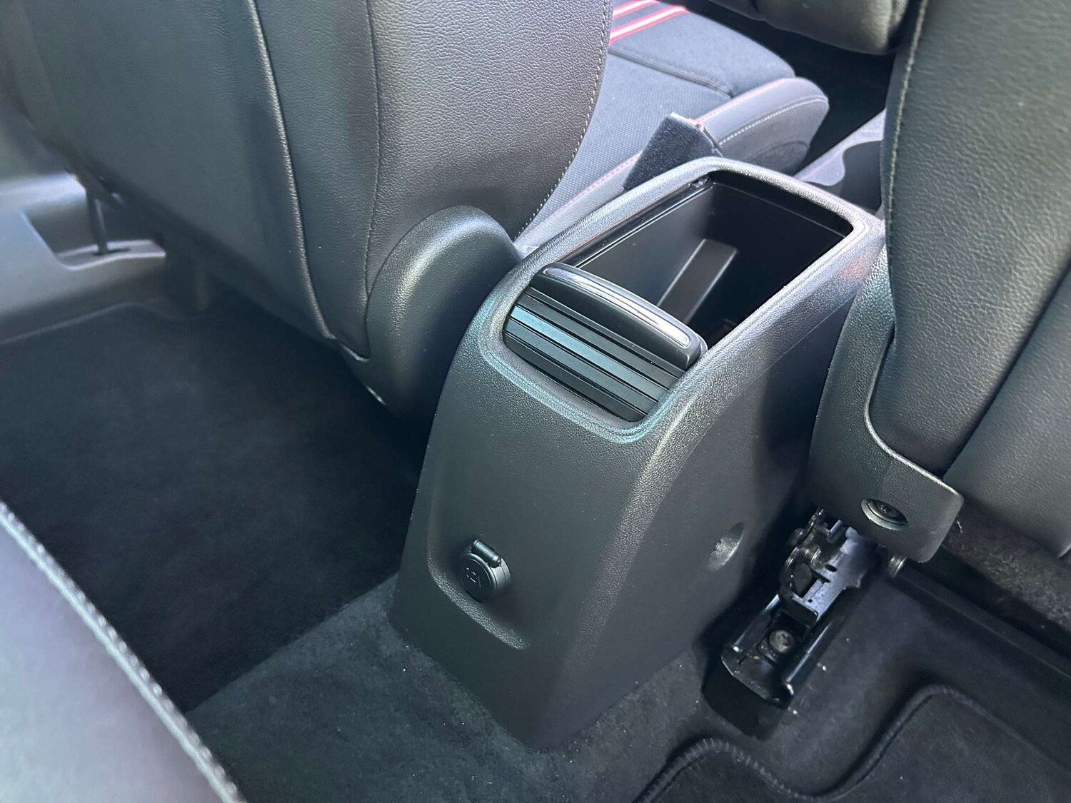 Used Vauxhall Crossland 2021 for sale - 76416829: Photo 34