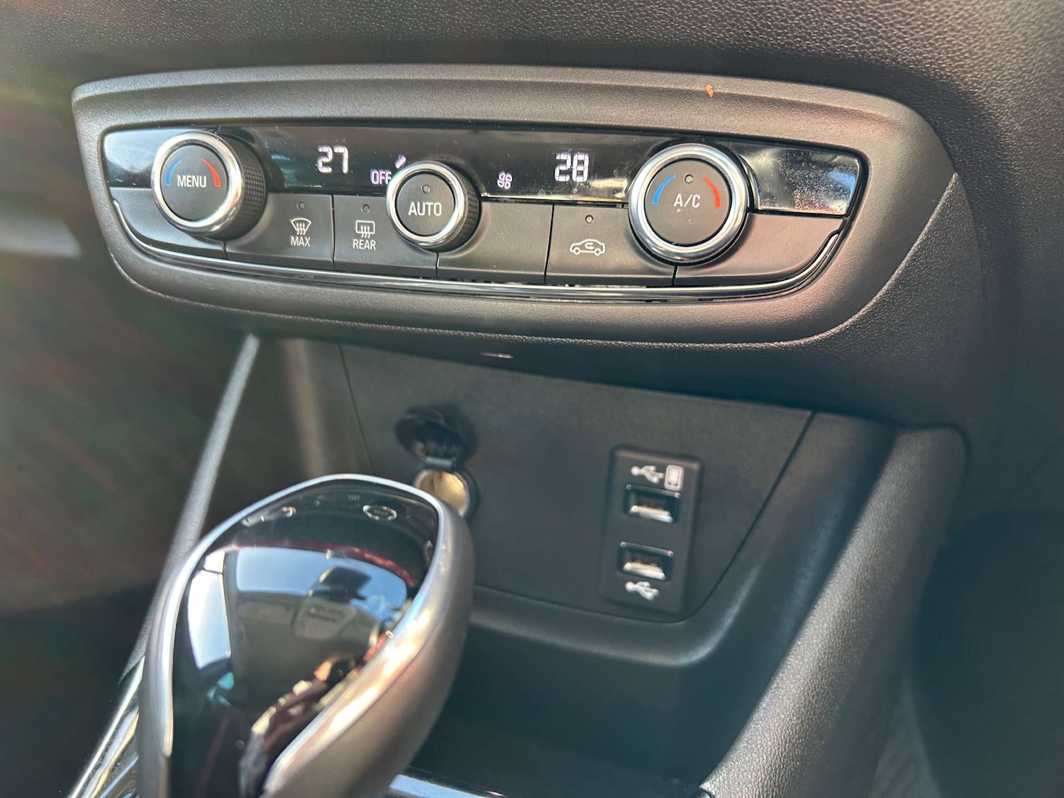 Used Vauxhall Crossland 2021 for sale - 76416829: Photo 47