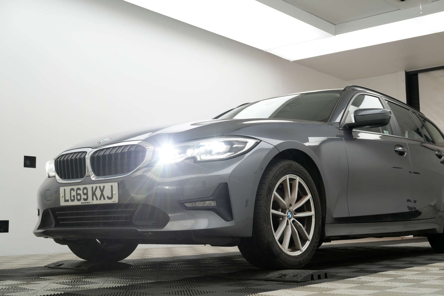 Used BMW 3 Series 2019 for sale - 77423734: Photo 9