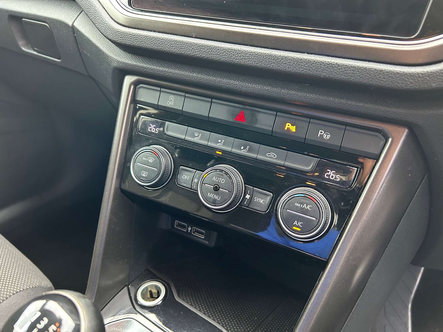 Used Volkswagen T-Roc 2018 for sale - 76601906: Photo 38