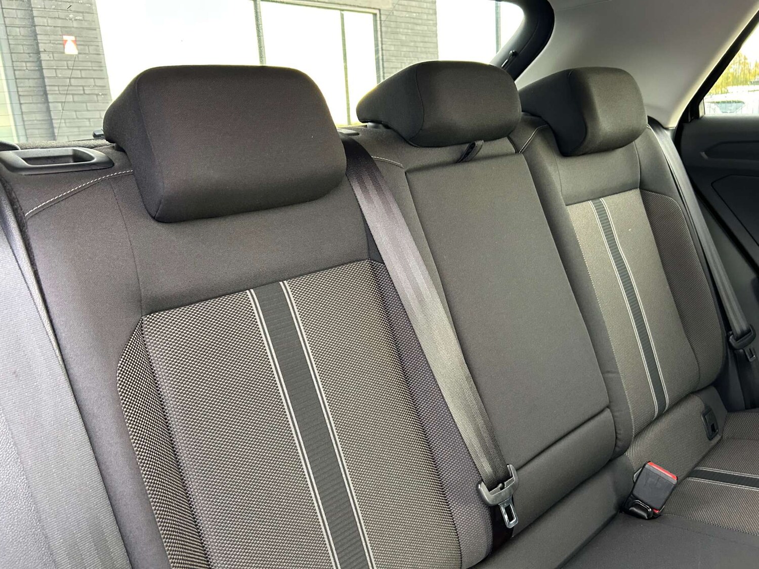 Used Volkswagen T-Roc 2018 for sale - 76601906: Photo 48