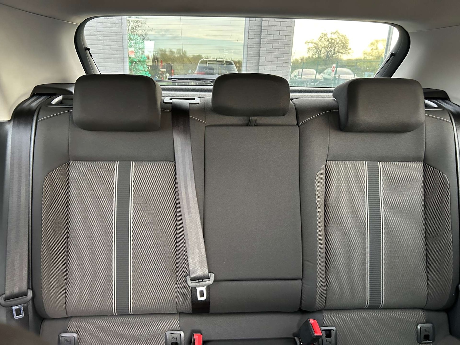 Used Volkswagen T-Roc 2018 for sale - 76601906: Photo 55