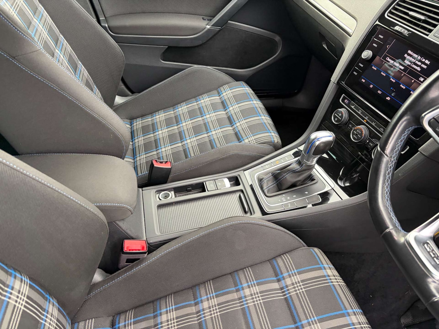 Used Volkswagen Golf 2018 for sale - 77798384: Photo 43