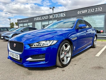 Used Jaguar XE 2018 for sale - 79219390: Photo