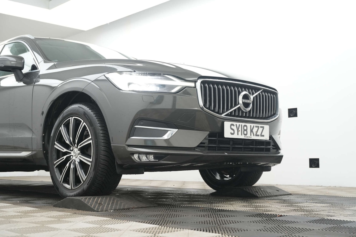 Used Volvo XC60 2018 for sale - 77163701: Photo 5