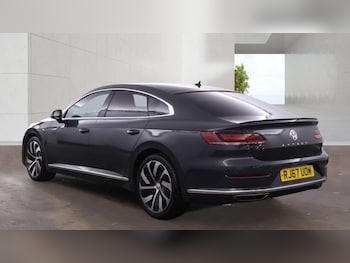 Used Volkswagen Arteon 2018 for sale - 79422043: Photo