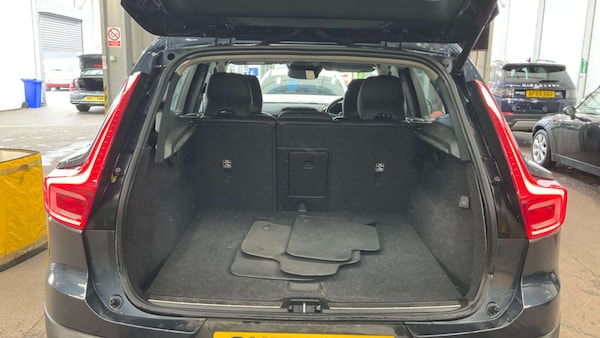 Used Volvo XC40 2020 for sale - 76178567: Photo 8