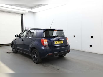Used Toyota Urbancruiser 2012 for sale - 75762120: Photo
