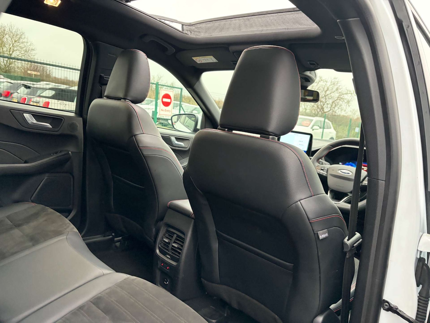 Used Ford Kuga 2022 for sale - 76973913: Photo 30