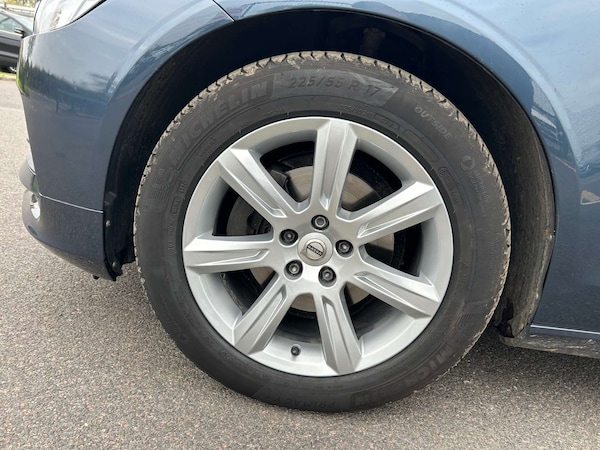Used Volvo V90 2018 for sale - 76020187: Photo 10