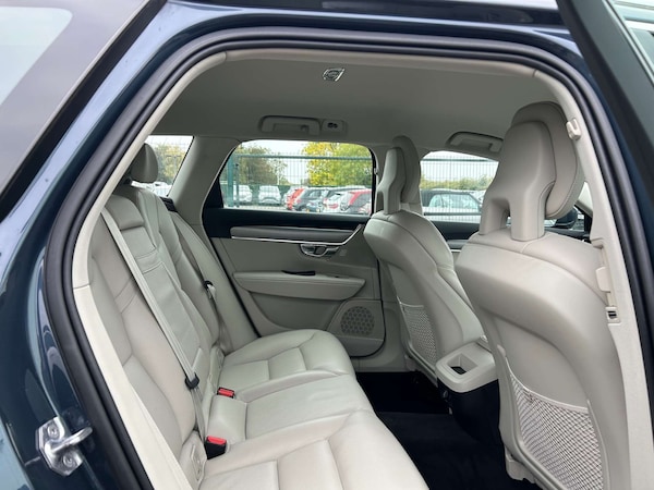 Used Volvo V90 2018 for sale - 76020187: Photo 29