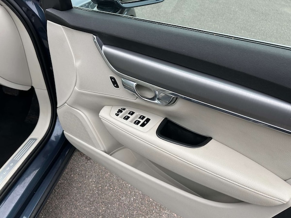 Used Volvo V90 2018 for sale - 76020187: Photo 48