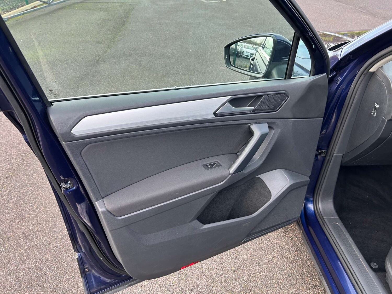 Used Volkswagen Tiguan 2019 for sale - 76433846: Photo 22