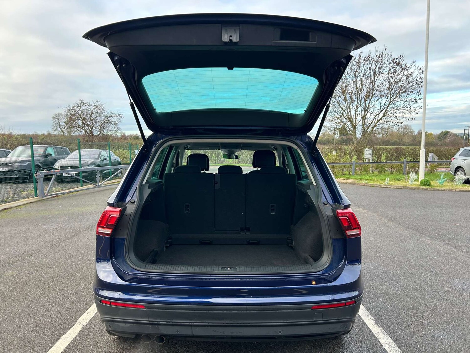 Used Volkswagen Tiguan 2019 for sale - 76433846: Photo 30