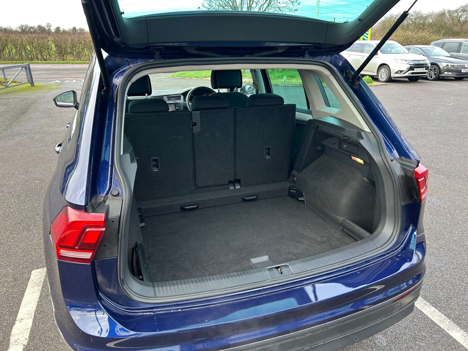 Used Volkswagen Tiguan 2019 for sale - 76433846: Photo 32