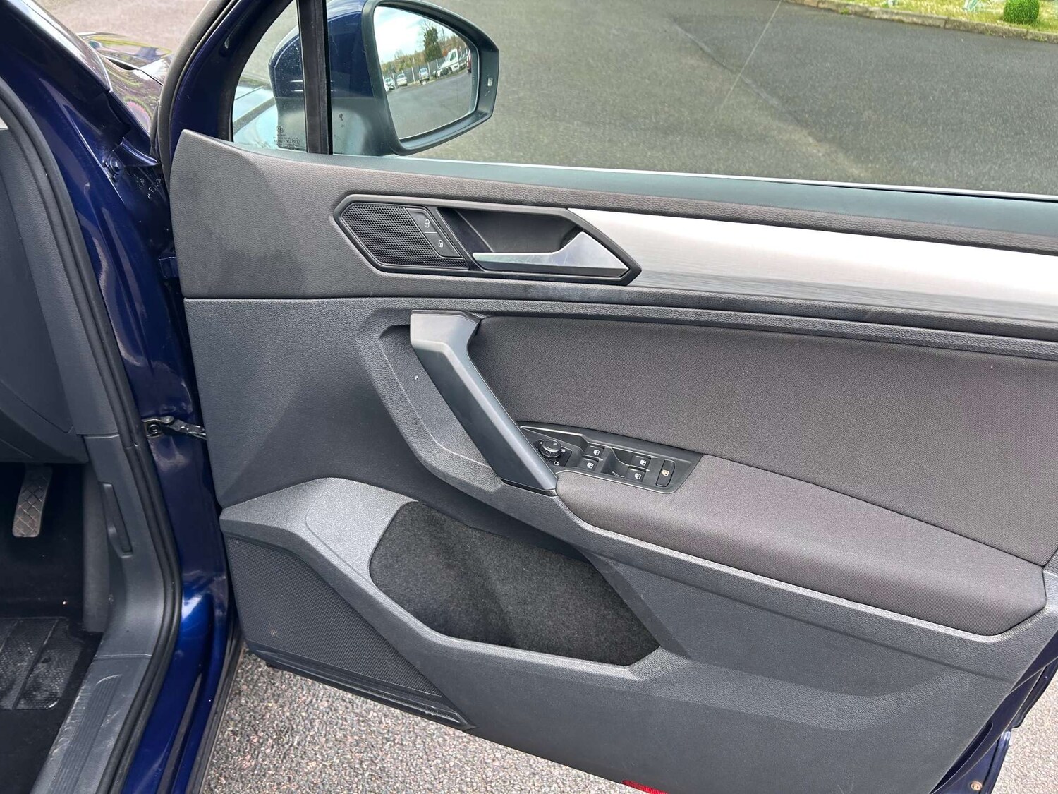 Used Volkswagen Tiguan 2019 for sale - 76433846: Photo 41