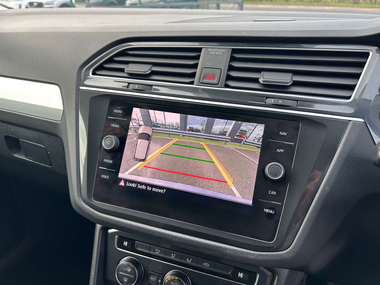 Used Volkswagen Tiguan 2019 for sale - 76433846: Photo 59