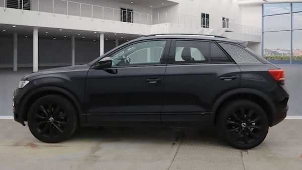Used Volkswagen T-Roc 2021 for sale - 76223001: Photo 7