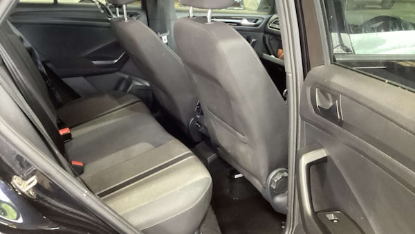 Used Volkswagen T-Roc 2021 for sale - 76223001: Photo 9