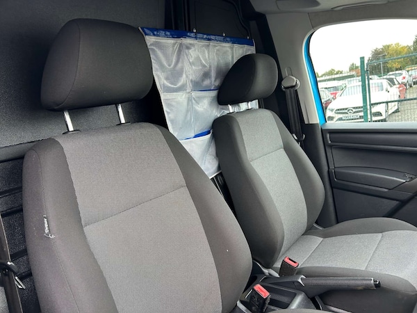 Used Volkswagen Caddy Maxi 2016 for sale - 76261036: Photo 30