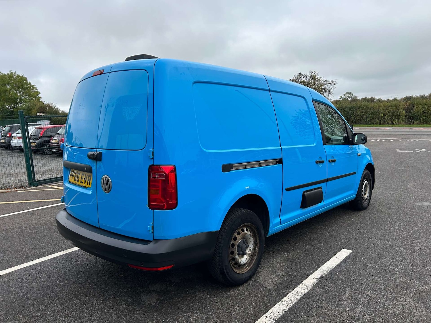 Used Volkswagen Caddy Maxi 2016 for sale - 76261036: Photo 8