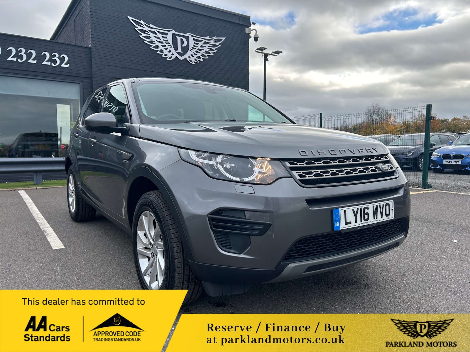 Used Land Rover Discovery Sport 2016 for sale - 76469521: Photo 1