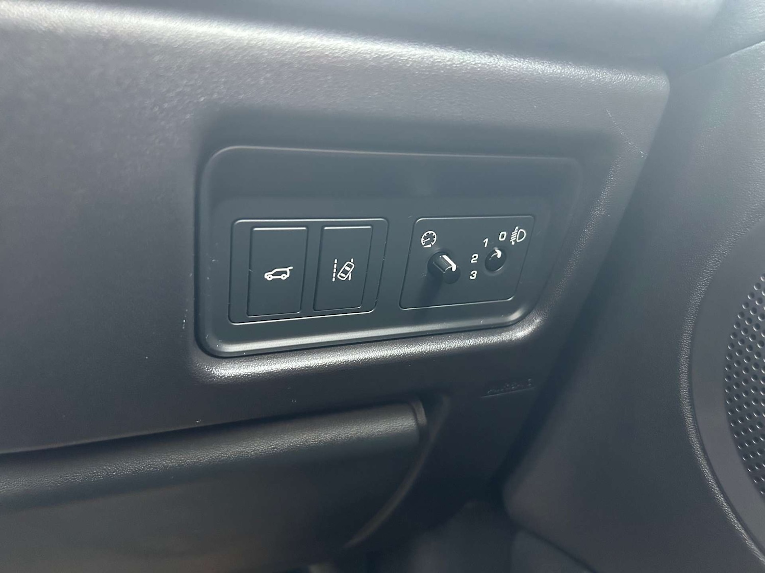 Used Land Rover Discovery Sport 2016 for sale - 76469521: Photo 24